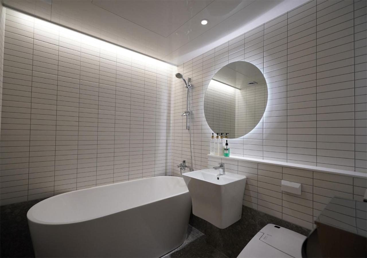Nampo Ocean2Heaven Hotel& Spa Busan Bagian luar foto
